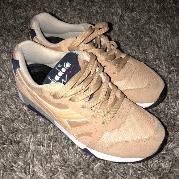 Diadora Other - Diadora N9000 Men’s Size 9